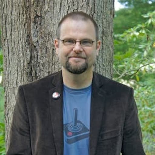 Alan Gratz