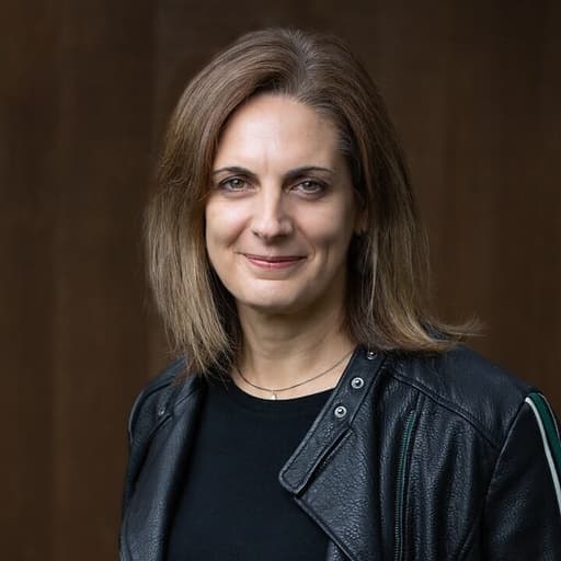Ali Benjamin