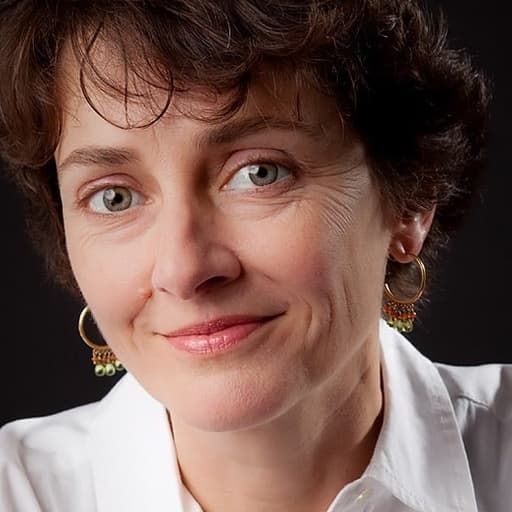 Annie Barrows