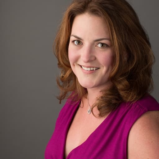 Carrie Ryan