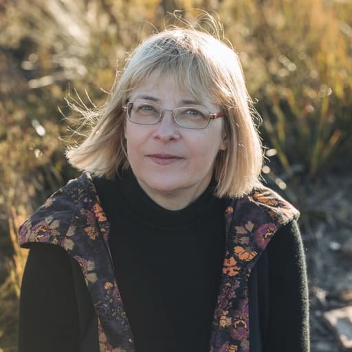 Catherine Jinks