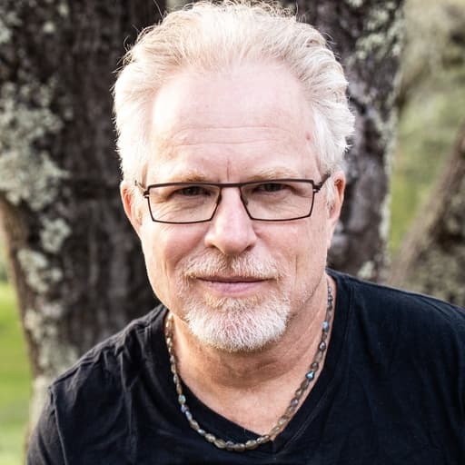 Christopher  Ryan