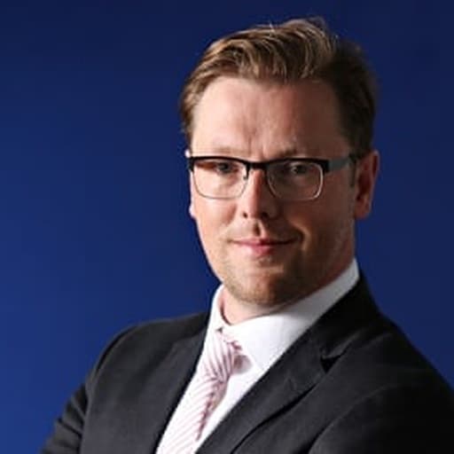Damian Barr
