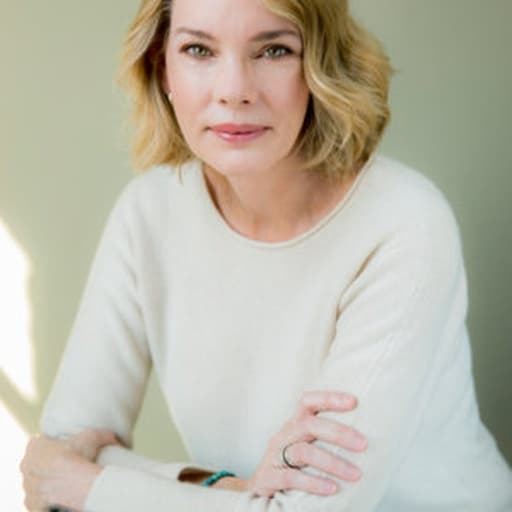 Fiona  Davis