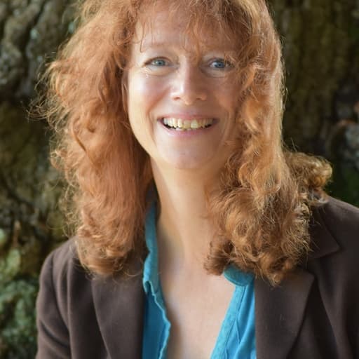 Hazel Prior