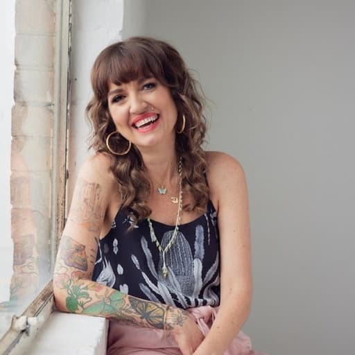 Holly Ringland