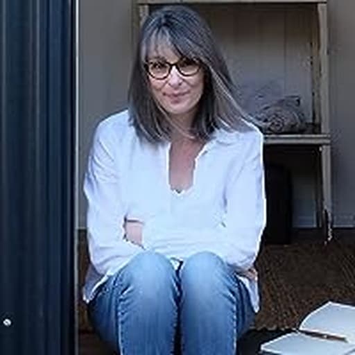 Iona Grey