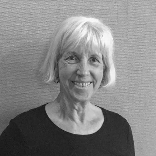 Jeanne DuPrau