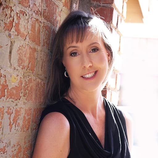 Jenn McKinlay
