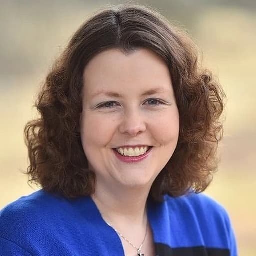 Jennifer Estep