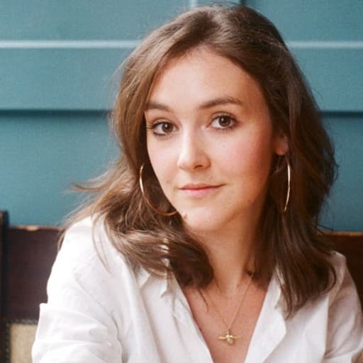 Julia Armfield
