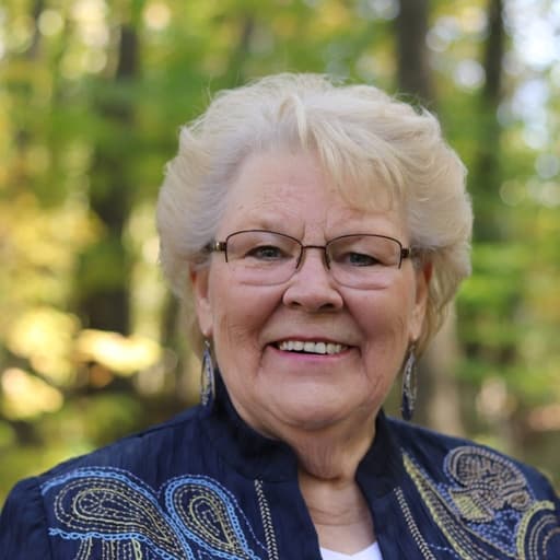 Lauraine Snelling