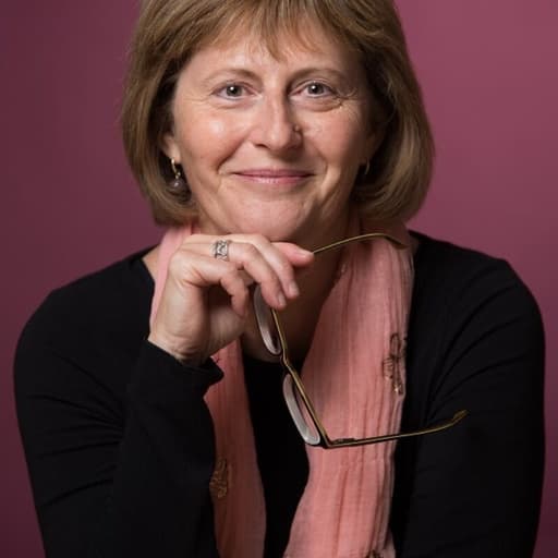 Lesley Kara