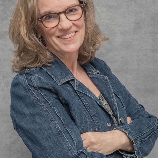 Leslie Connor