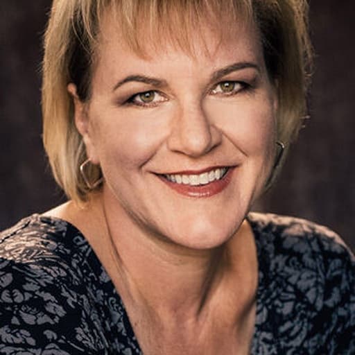 Lisa Tawn Bergren