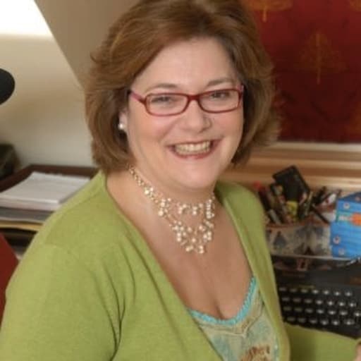 Lucy Coats