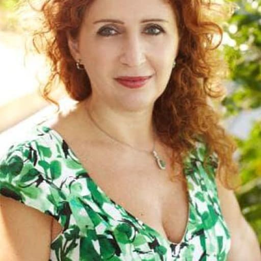 Paullina Simons