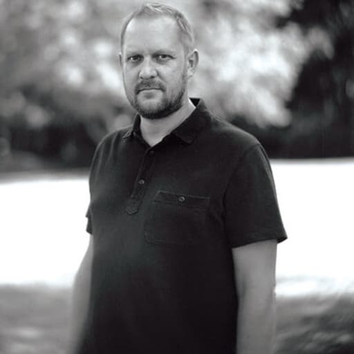 Peter  Swanson