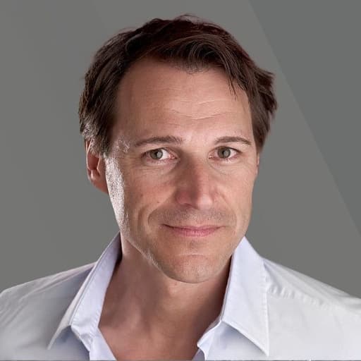 Rolf Dobelli
