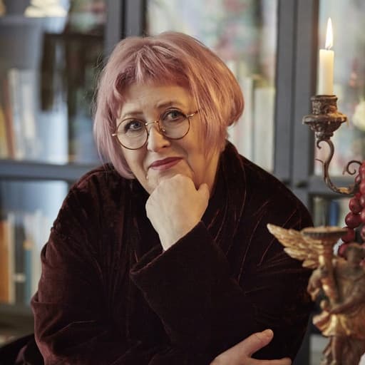 Sally Gardner