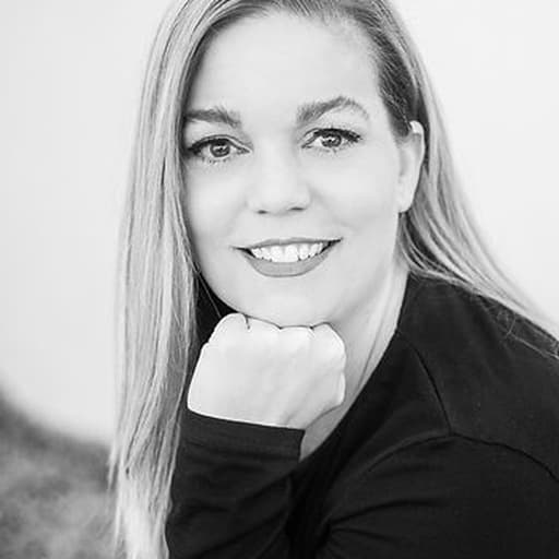 Samantha Downing