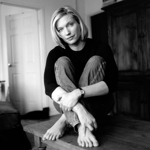 Sarah Dunn