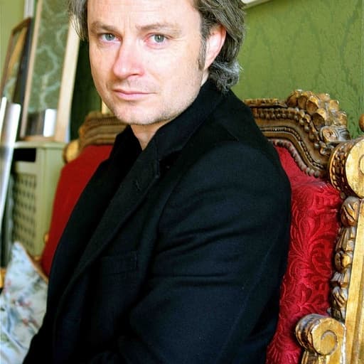 Simon Toyne