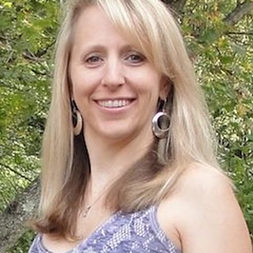 Stephanie Rowe