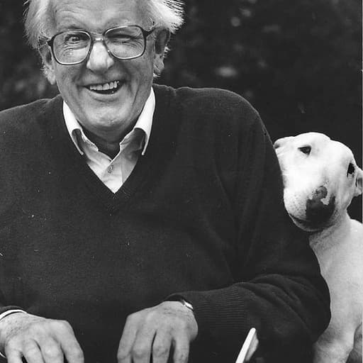 Tom Sharpe