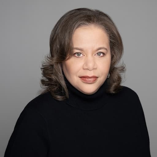 Tracy    Clark