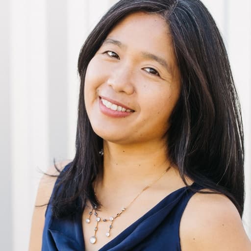 Vanessa Hua